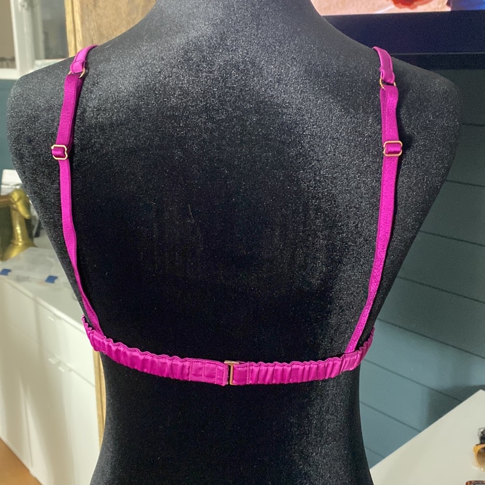 Victoria Secret Bralette - Picture 2 of 4
